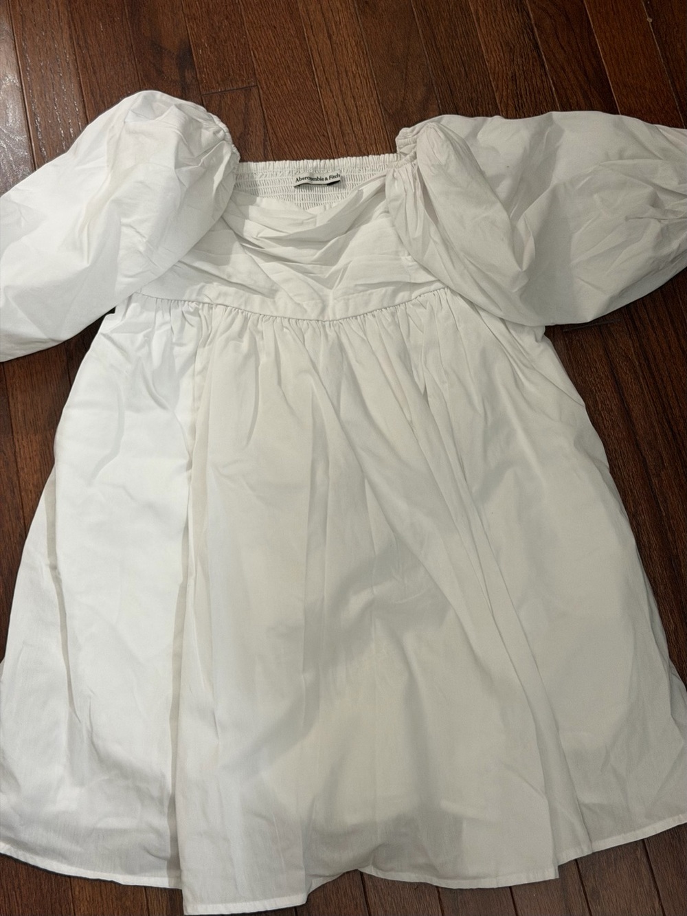 Abercrombie White Puff Sleeve Babydoll Top